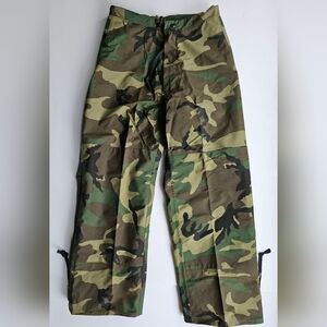 USGI Cold Weather Camouflage Pants, Woodland X-Small-Short 26.5-29.5 Inch NEW